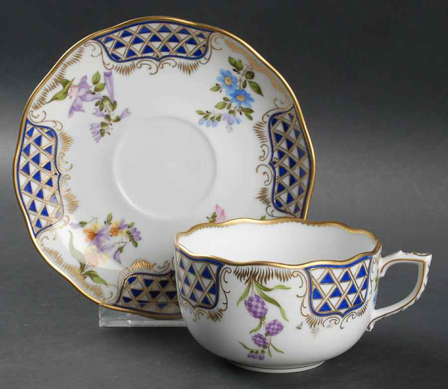 Mosaiques Triangulaires Flat Cup & Saucer Set by Herend-1
