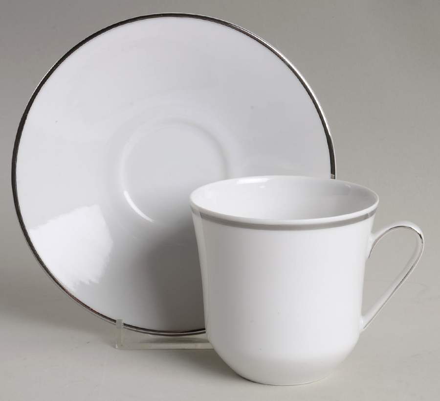 HUT1774 Flat Cup & Saucer Set by Hutschenreuther-1