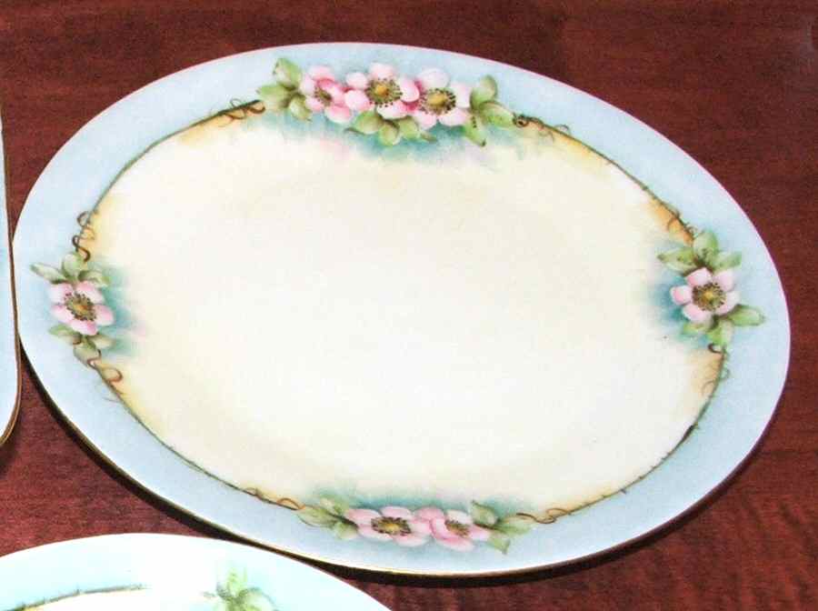 HUT1776 Salad Plate by Hutschenreuther-1