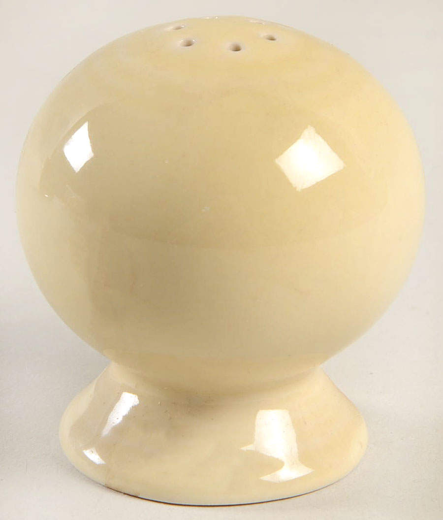 Fiesta Ivory (Intro 2008) Salt Shaker by Homer Laughlin -1