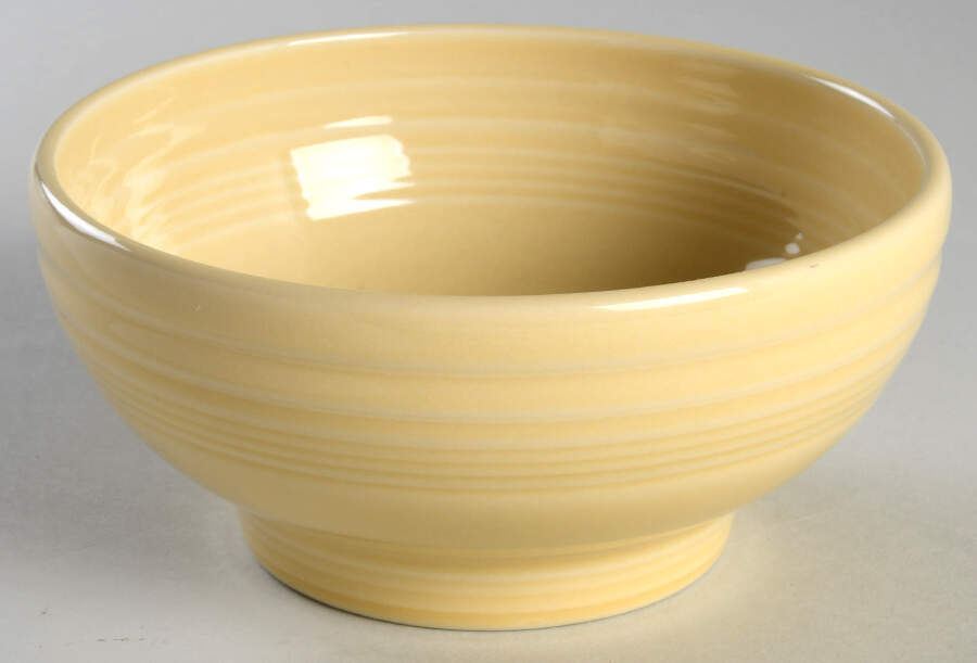 Fiesta Ivory (Intro 2008) 6" Footed Bowl by Homer Laughlin -1