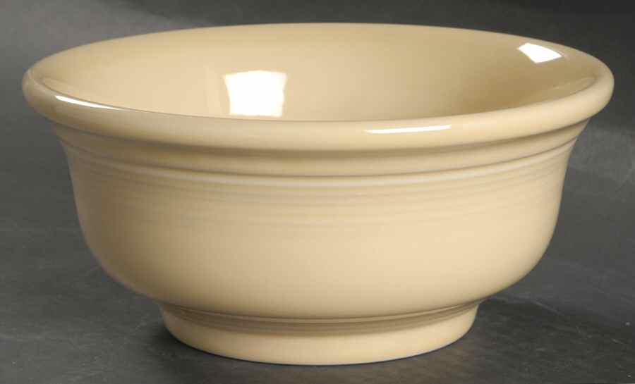 Fiesta Ivory (Intro 2008) 7" Mixing Bowl by Homer Laughlin -1