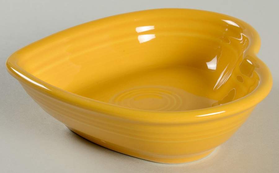 Fiesta Marigold (Intro 2008, 75th Anniversary) 6" Heart Shaped Bowl by Homer Laughlin -1