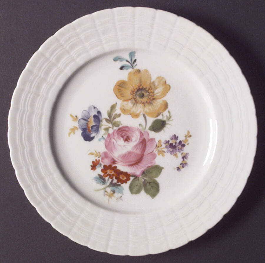 HUT791 Salad Plate by Hutschenreuther-1