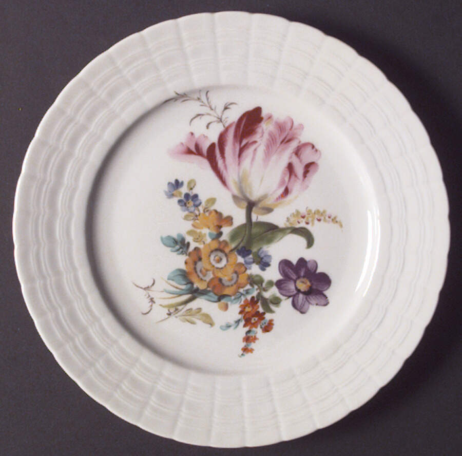 HUT791 Salad Plate by Hutschenreuther-1
