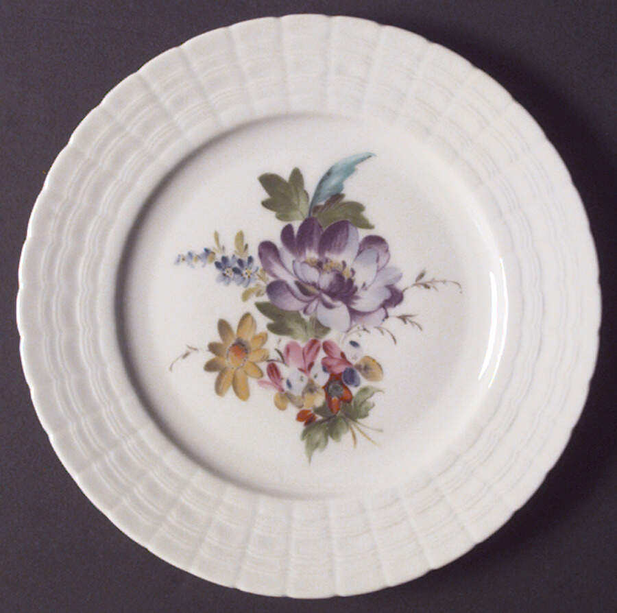 HUT791 Salad Plate by Hutschenreuther-1