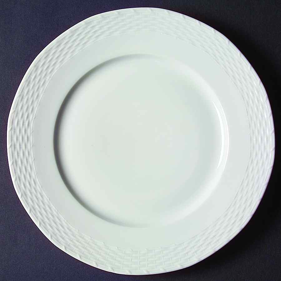 HUT1790 Dinner Plate by Hutschenreuther-1