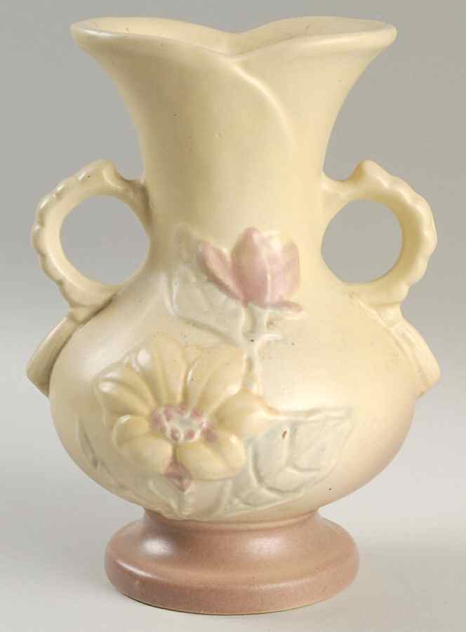 Magnolia (Matte) 6" Vase by Hull-1