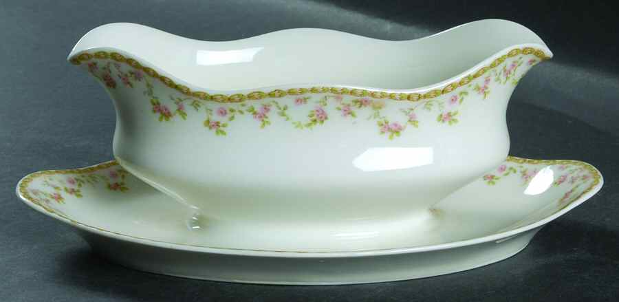 H3715 Gravy Boat with Attached Underplate by Haviland-1