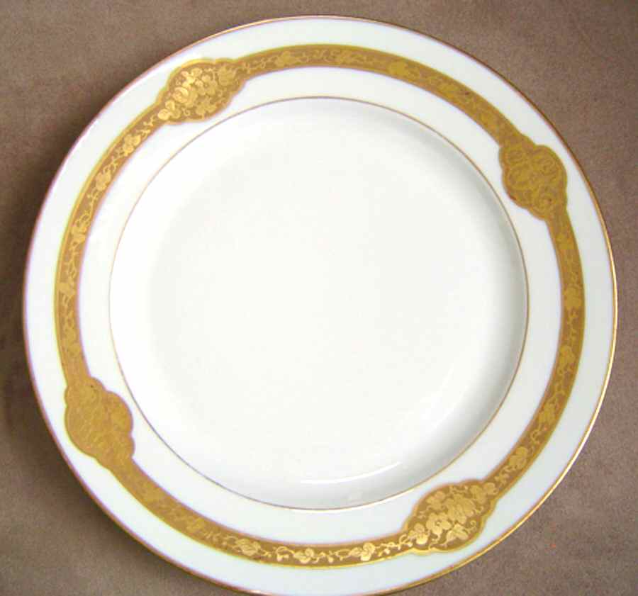 HC1038 Dinner Plate by Heinrich - H&C-1