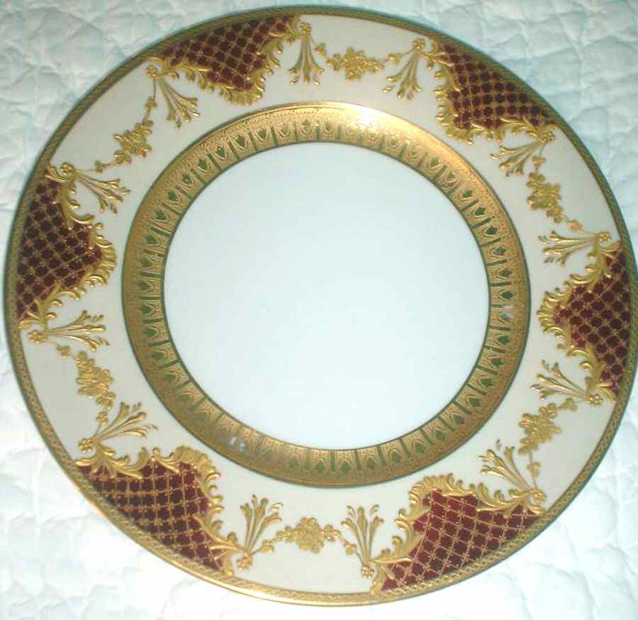 HUT1801 Dinner Plate by Hutschenreuther-1