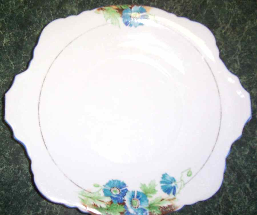 HET16 Square Handled Cake Plate by Heathcote-1