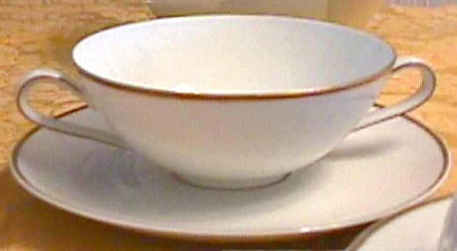 8054 Flat Cream Soup Bowl & Saucer Set by Hutschenreuther-1