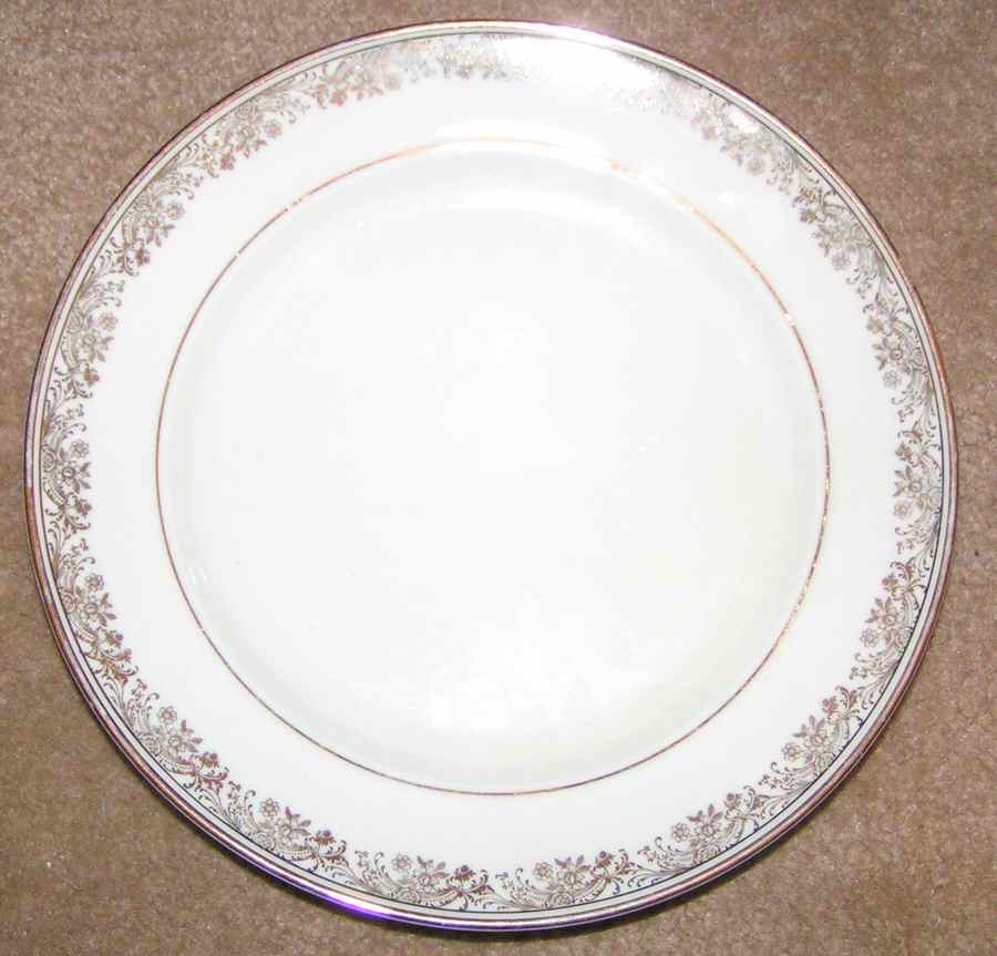 HUT1812 Dinner Plate by Hutschenreuther-1