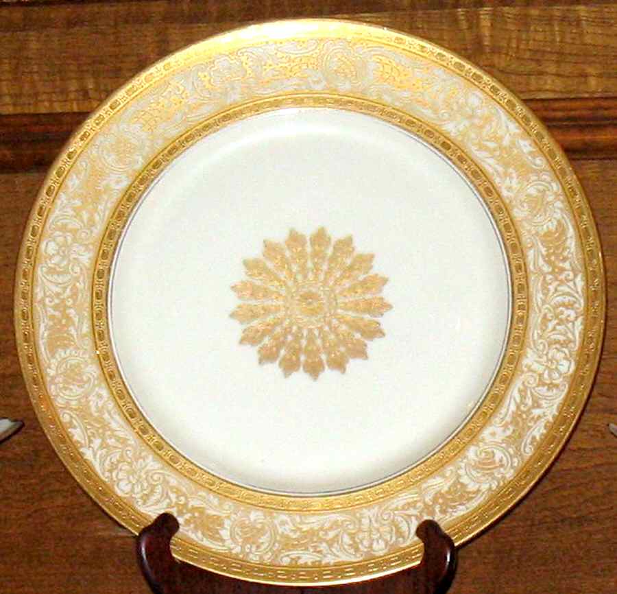 HC1120 Dinner Plate by Heinrich - H&C-1