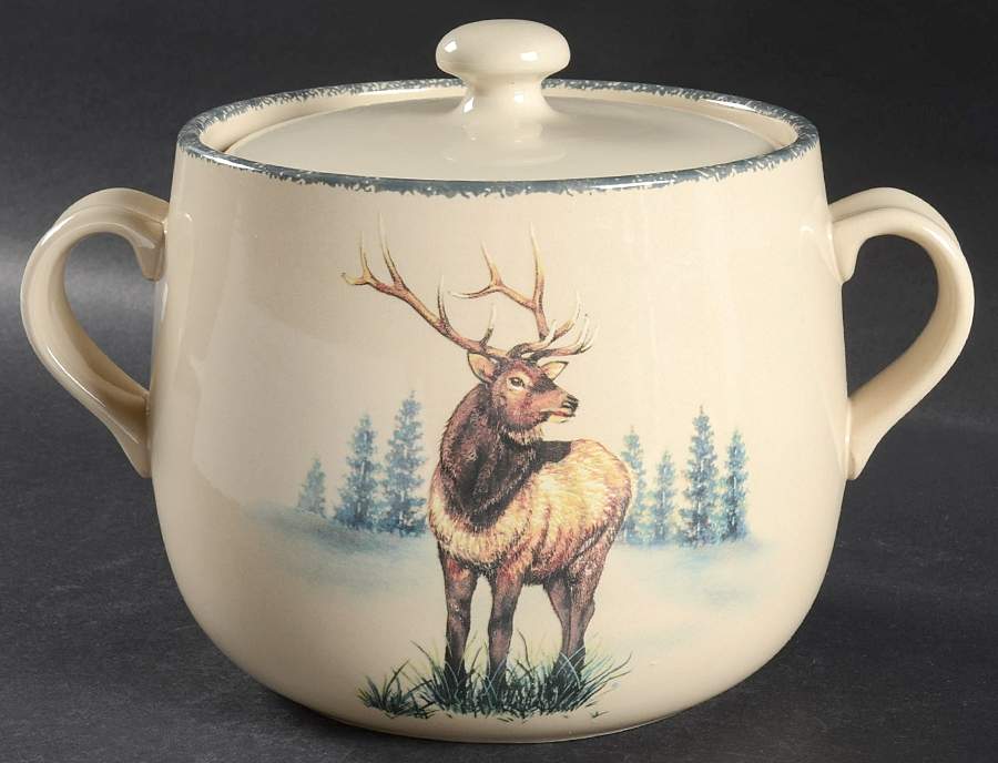Northwoods Bean Pot & Lid by Home & Garden Party-1