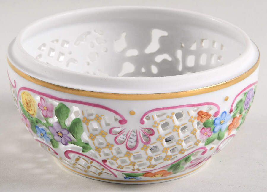 Giftware 5" Round Box No Lid by Herend-1