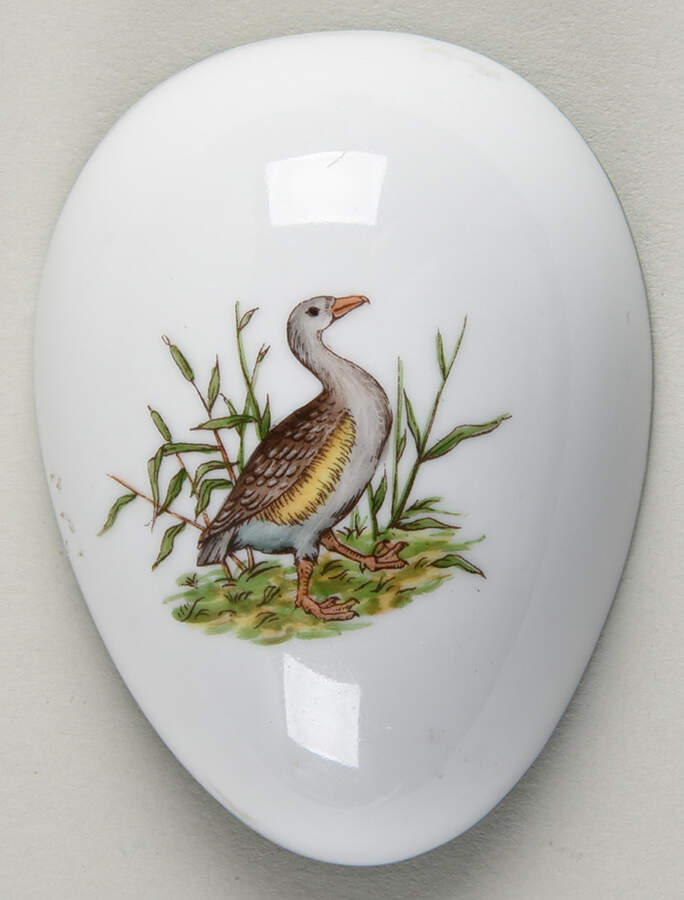 Giftware Lid for Egg Box by Herend-1