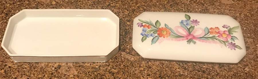 Giftware 6" Rectangular Box & Lid by Herend-1