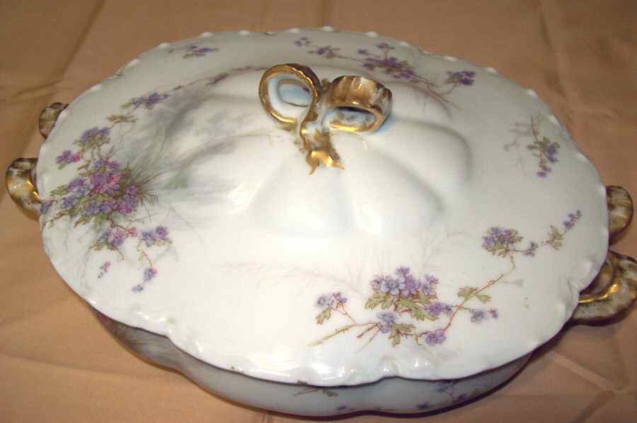 Schleiger 56-3 Oval Covered Vegetable by Haviland-1