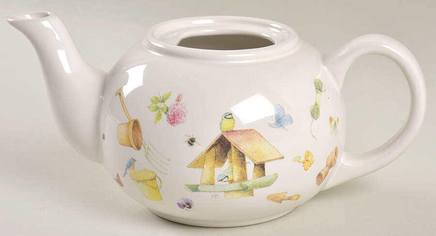HLM6 Small Teapot No Lid by Hallmark-1