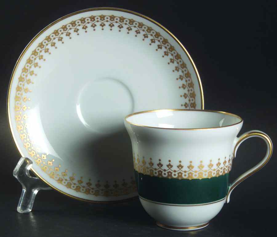 HUT1821 Flat Cup & Saucer Set by Hutschenreuther-1