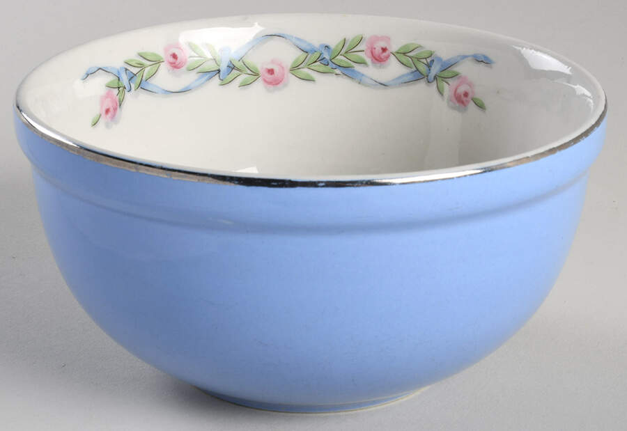 Wildfire (Platinum Trim) 6" Thick Rim Bowl by Hall-1