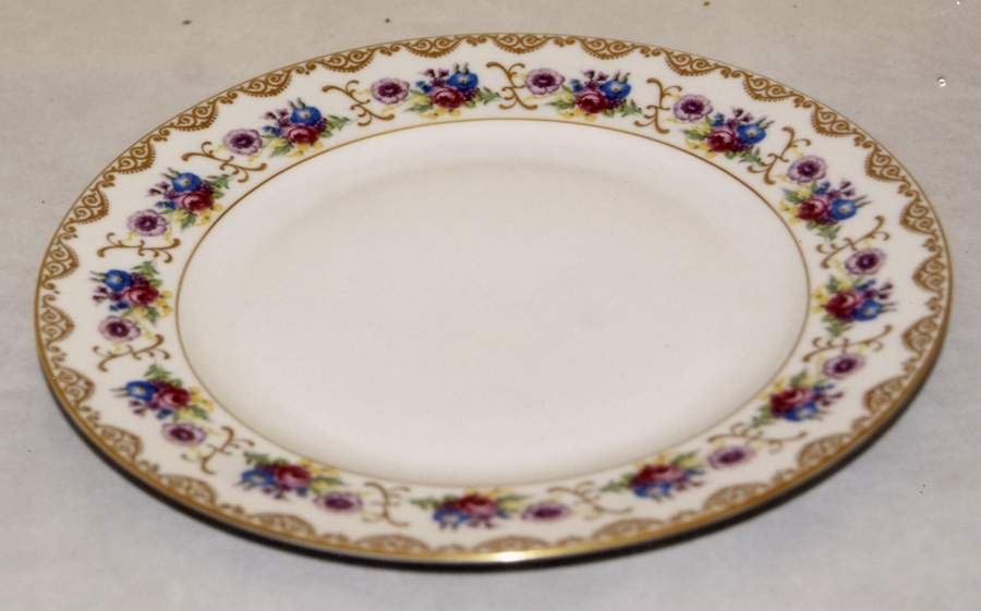 15857 Dinner Plate by Heinrich - H&C-1
