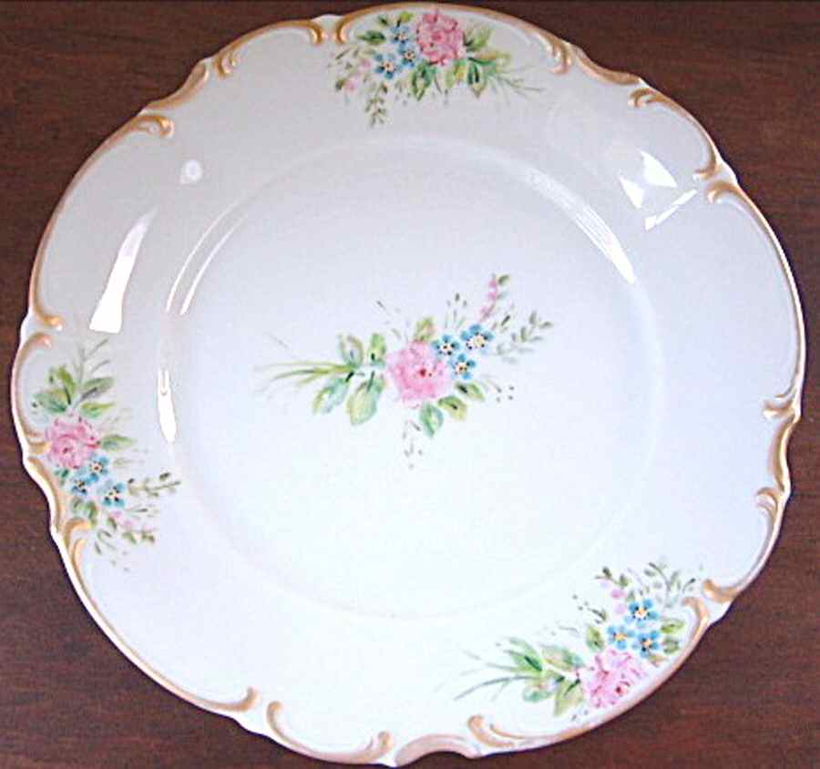HUT1827 Dinner Plate by Hutschenreuther-1