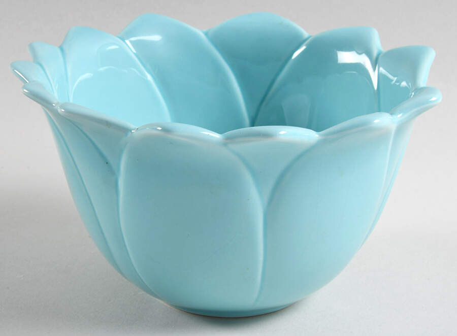 American Simplicity Floral Flower Shape Soup/Cereal Bowl by Home-1