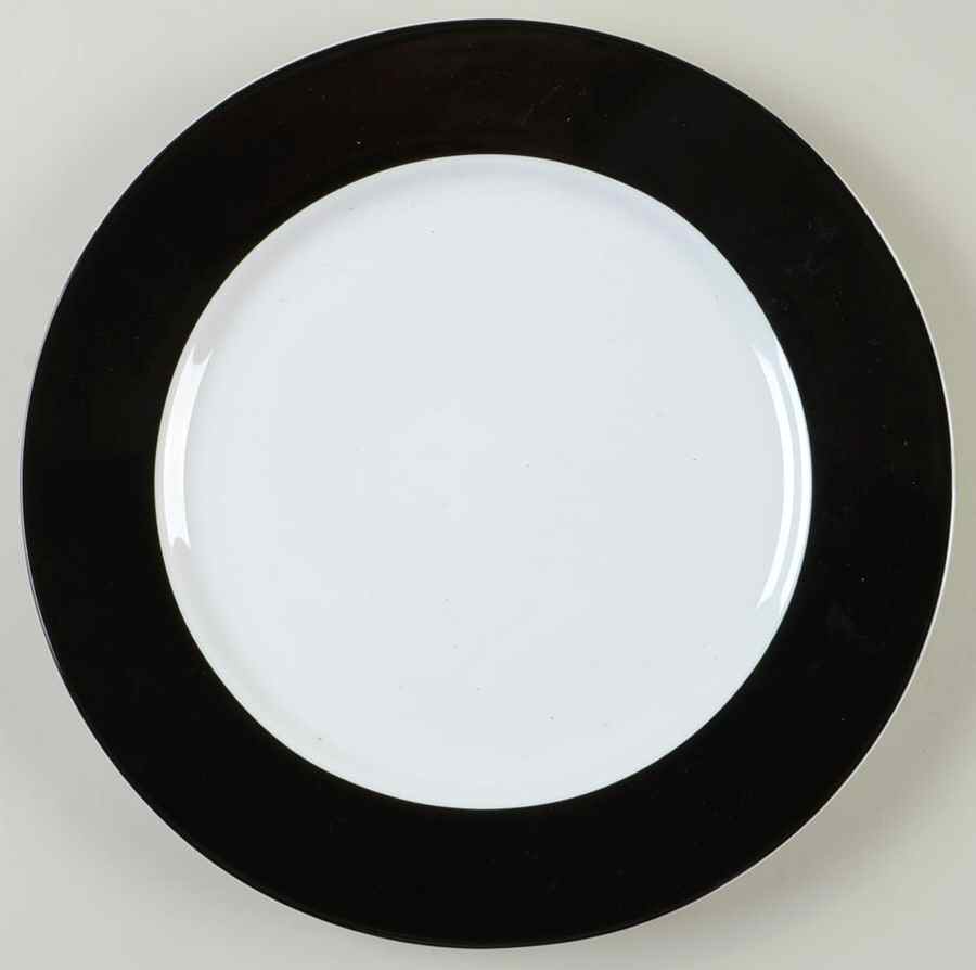 Banded Black Dinner Plate by Home-1