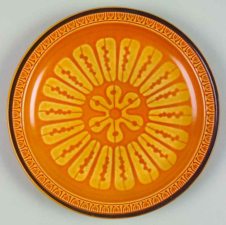 Mesa Gold Salad Plate by Haruta-1