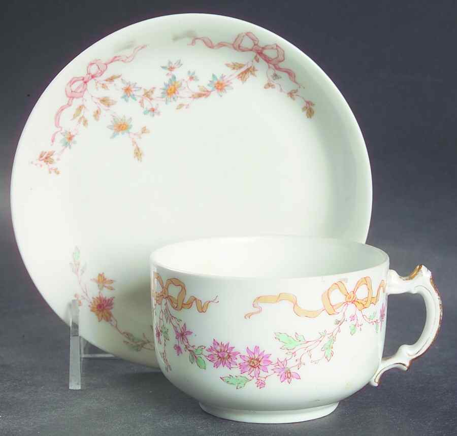 Schleiger 672-6 Flat Cup & Saucer Set by Haviland-1