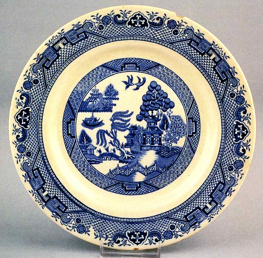 Willow Blue Luncheon Plate by Sampson Hancock & Sons-1