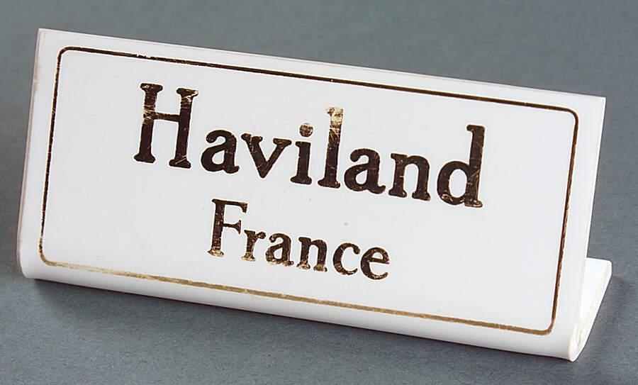 Advertising Signs Plastic Sign 2 by Haviland-1