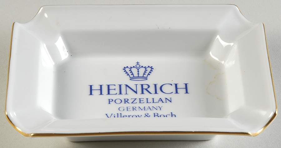 Advertising Signs Sign 2 by Heinrich - H&C-1