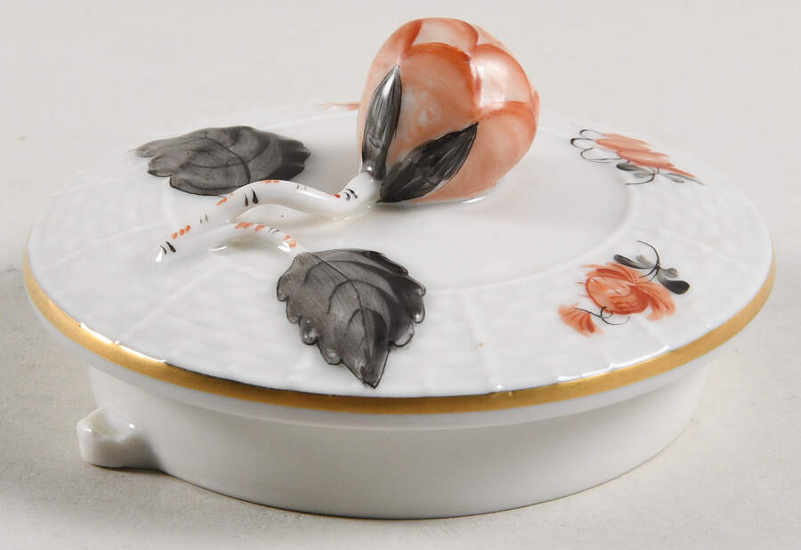 HER67 Lid for Teapot by Herend-1