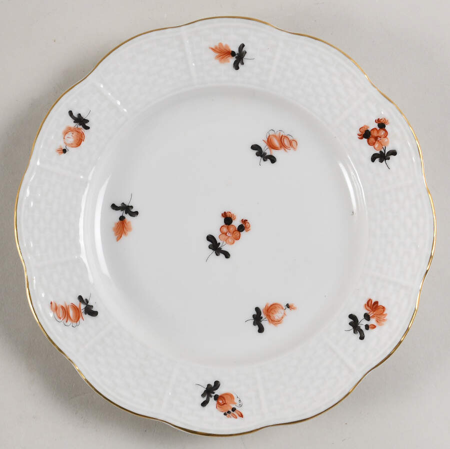 HER67 Bread & Butter Plate by Herend-1