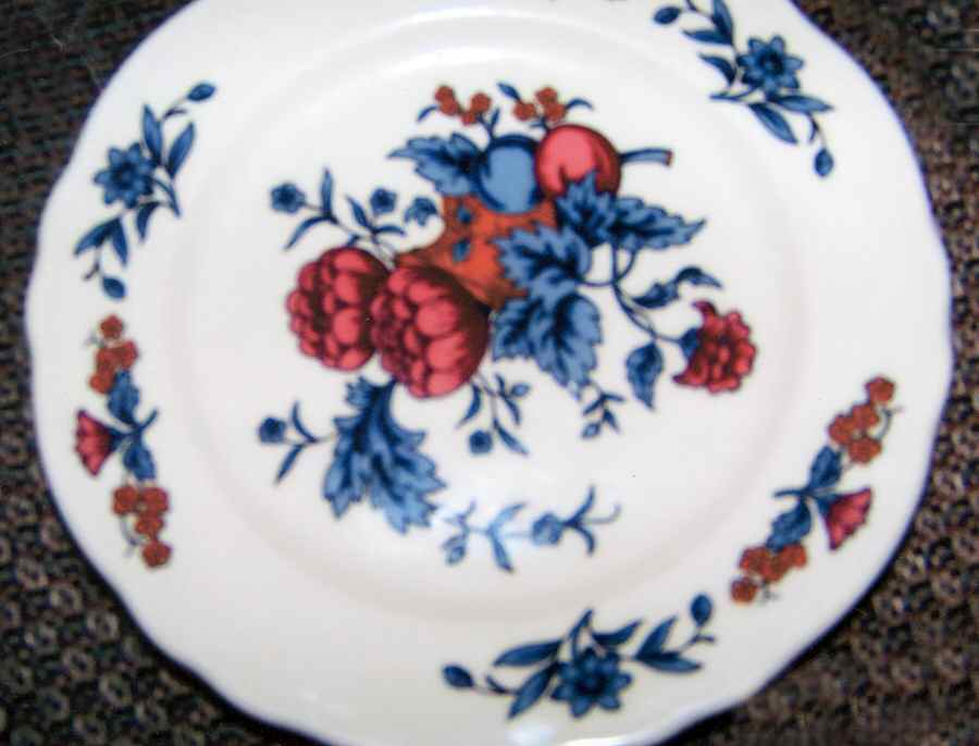 HLC3756 Dinner Plate by Homer Laughlin -1