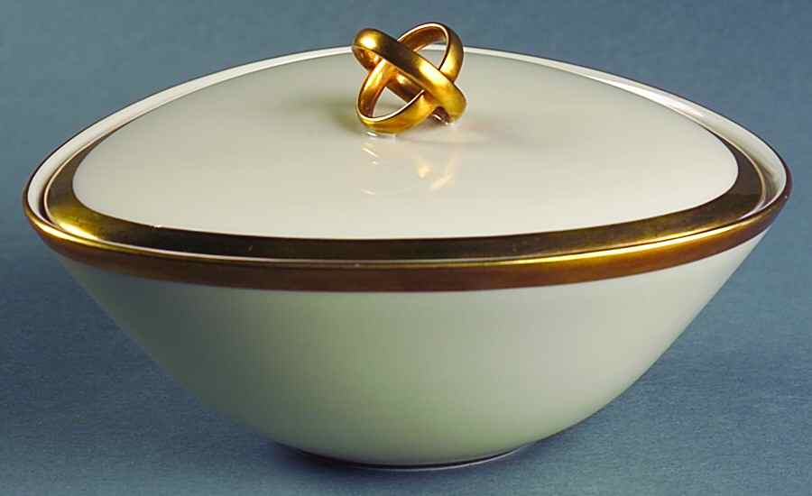 8235 Candy Box & Lid by Hutschenreuther-1