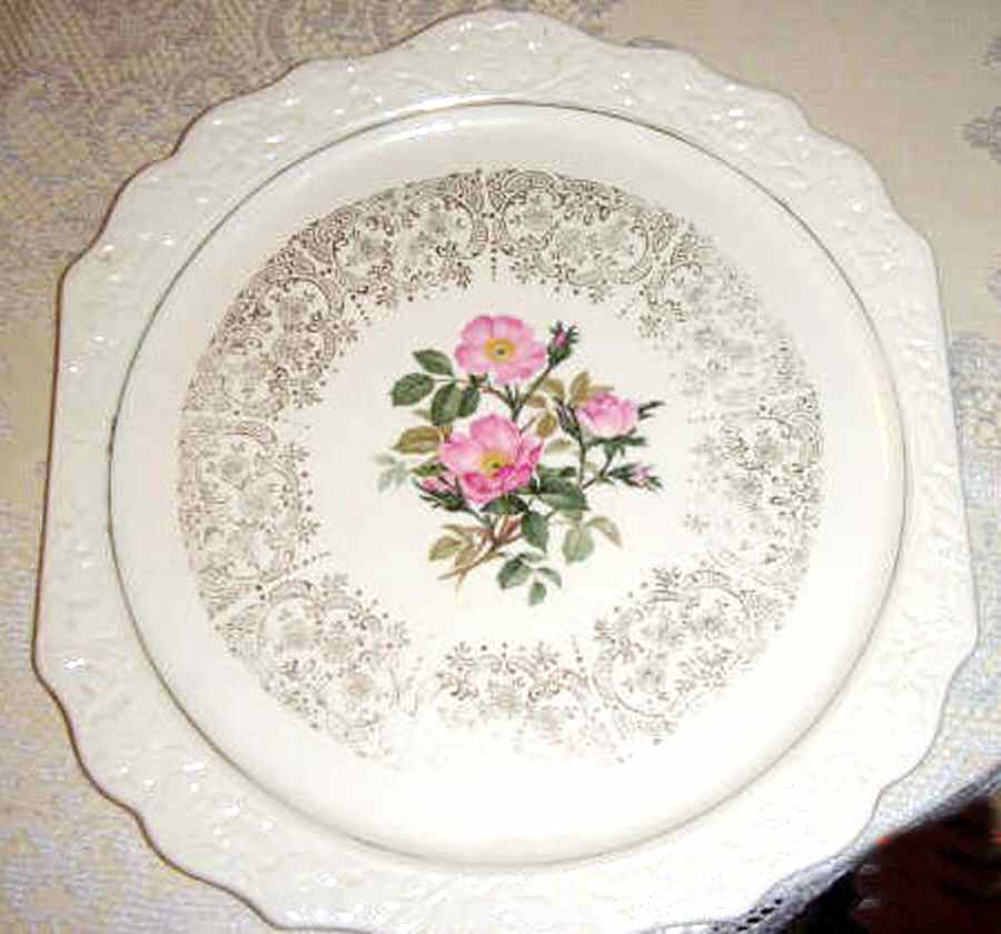 HAR156 Dinner Plate by Harker-1