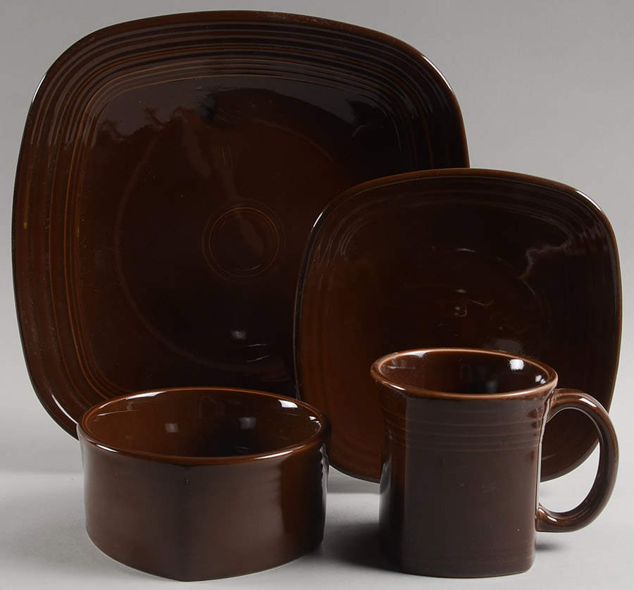 Fiesta Chocolate (Intro 2008) 4 Piece Place Setting by Homer Laughlin -1
