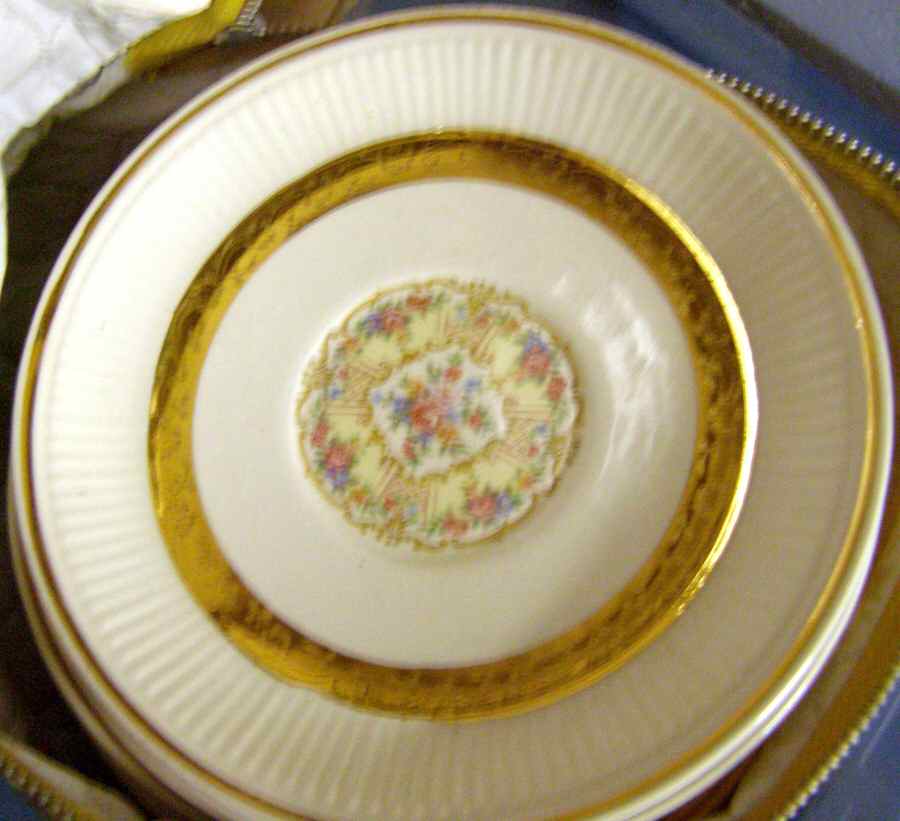 HEQ3 Dinner Plate by Hermitage-1