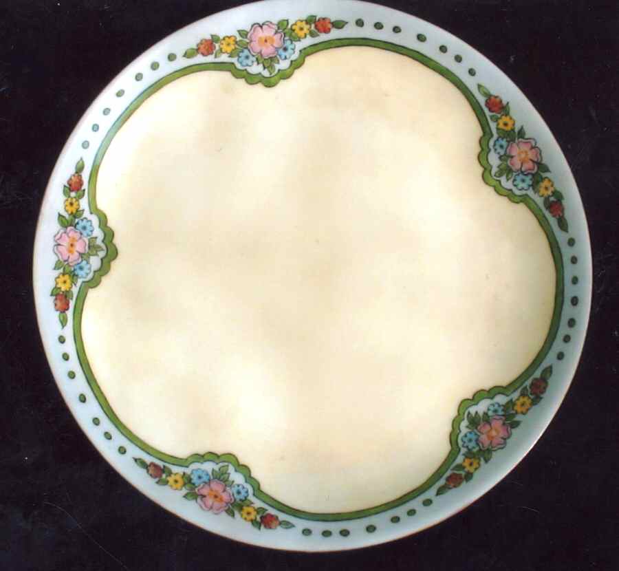 HUT1857 Dinner Plate by Hutschenreuther-1