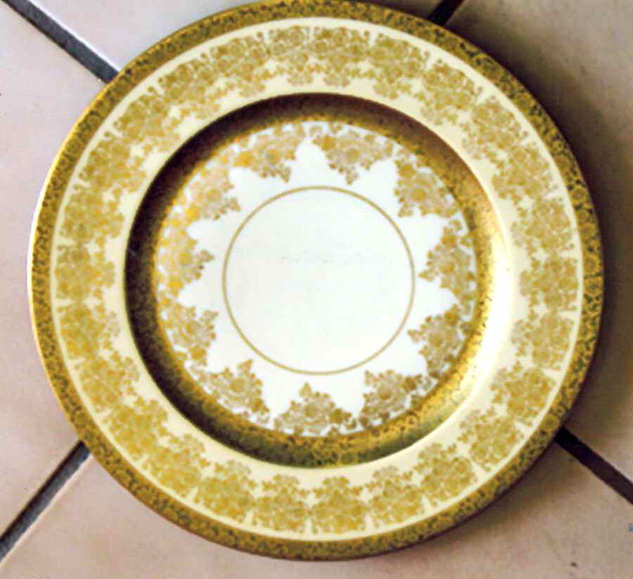 HC1138 Dinner Plate by Heinrich - H&C-1
