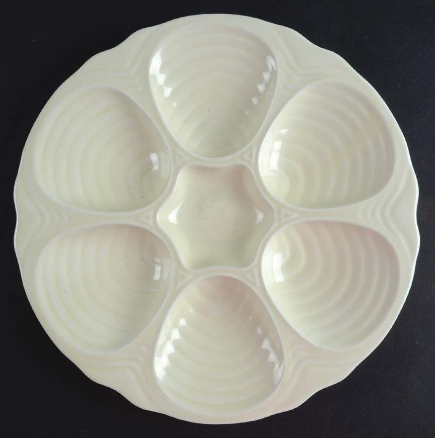 Ivory Oyster Plate by Hall-1