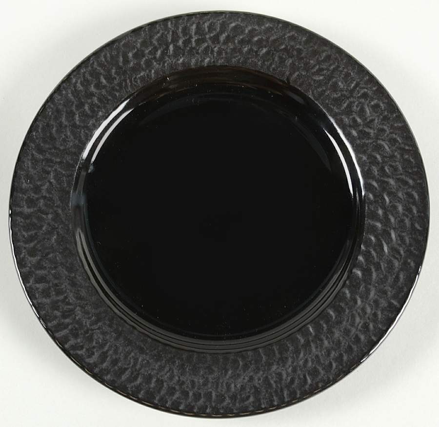 Zanzibar Hammered Salad Plate by Home-1