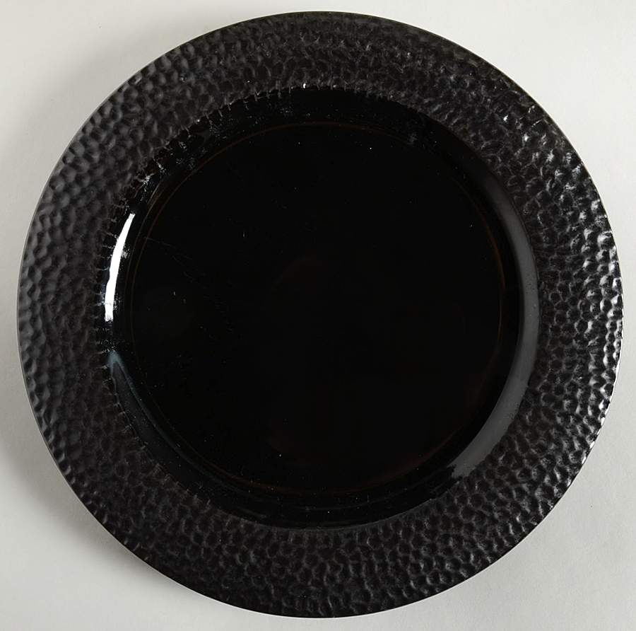 Zanzibar Hammered Dinner Plate by Home-1
