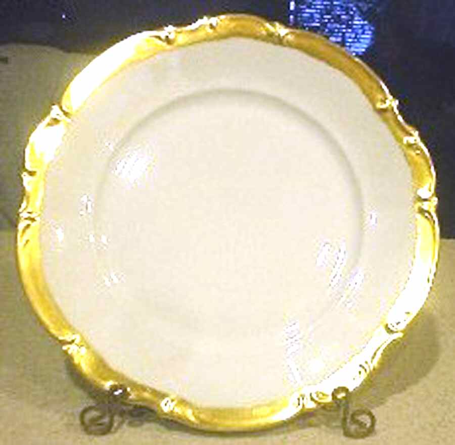 HUT1861 Dinner Plate by Hutschenreuther-1