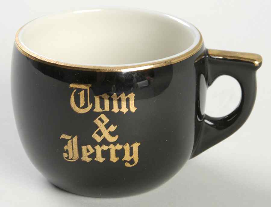 Tom and Jerry (Black) Ball Shaped Tom & Jerry Mug by Hall-1